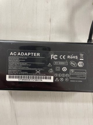 Cargador USB C 140W