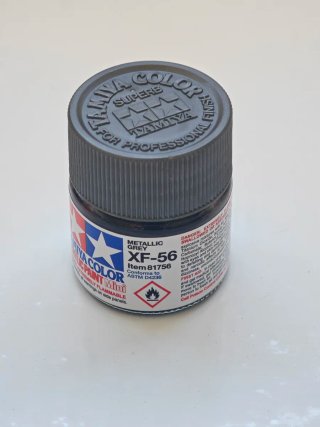 Tamiya XF-56 Metallic Grey Vernice