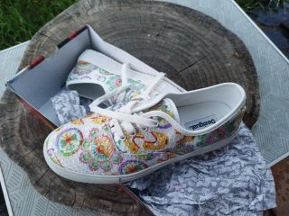 Bambas Desigual estampadas multicolor,sin estrenar