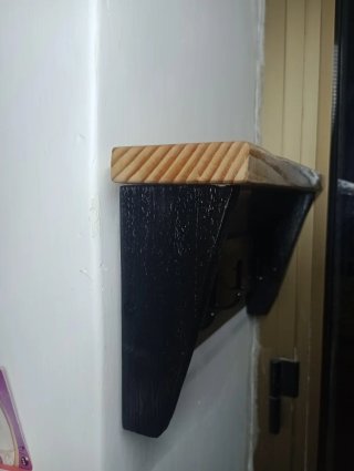 Mensola portaoggetti legno e metallo