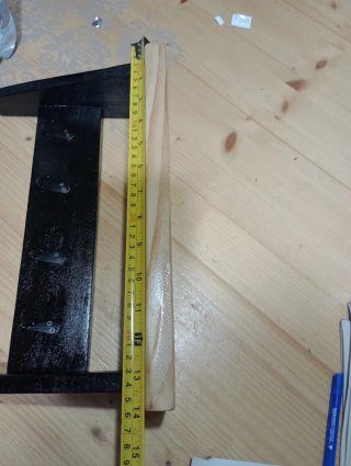 Mensola portaoggetti legno e metallo