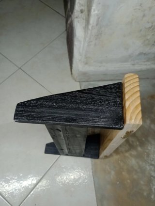 Mensola portaoggetti legno e metallo