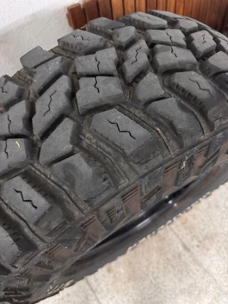 Llantas Cooper STT Pro Toyota HDJ 100