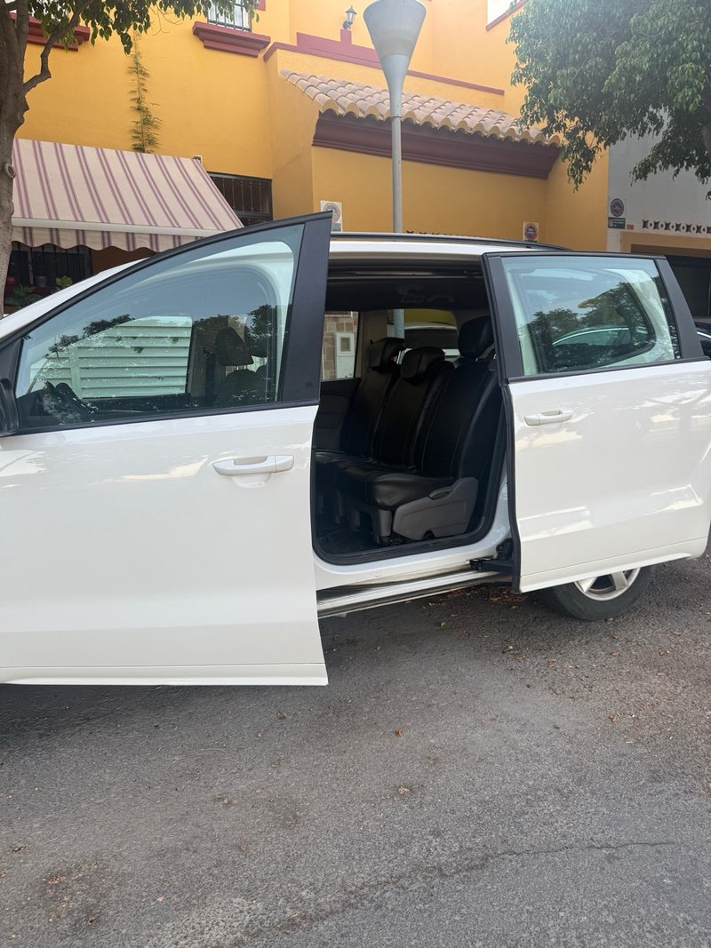 SEAT Alhambra 2014 - foto 1