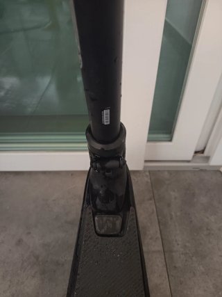 Ninebot E2 Pro con cargador