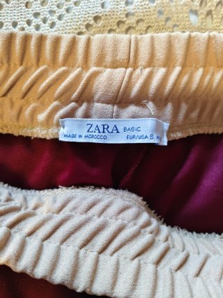 Pantalones Zara