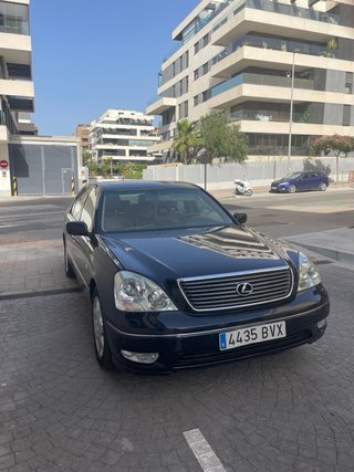 Lexus LS430 2002