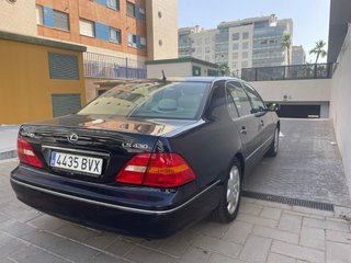 Lexus LS430 2002