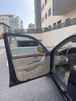 Lexus LS430 2002