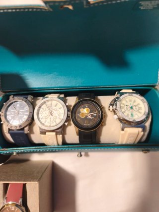 Pack 4 Relojes CALGARY y otros