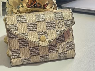 Cartera Louis Vuitton Damier Azur