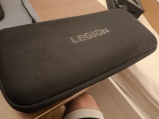 Lenovo Legion Go Z1 extreme 16 GB di RAM