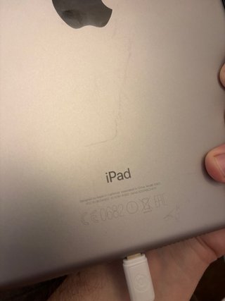 Apple iPad 9,7” 5ª gen 32GB Wi-Fi Plata
