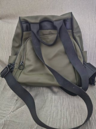 Mochila mujer verde militar