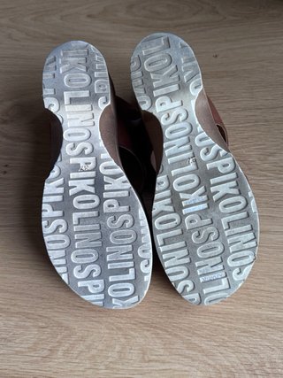 Sandalias Pikolinos Marrones Mujer con cuña de 7cm