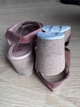 Sandalias Pikolinos Marrones Mujer con cuña de 7cm