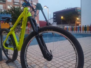 Bicicleta Orbea Stunt Fibra Carbono