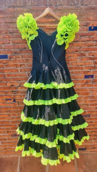 Vestido Flamenca Negro y Verde T.38-40