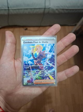 Carta Pokémon Combate Final de Gladio