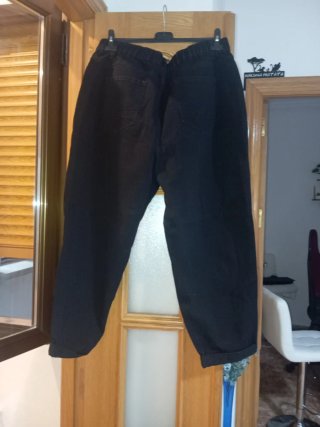 Pantalón negro vaquero de mujer
