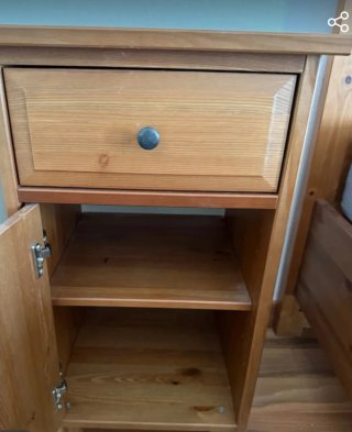 2 Mesitas IKEA Madera Cajón y Puerta