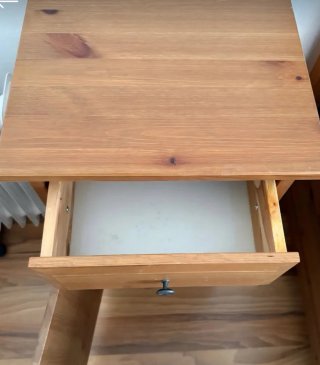 2 Mesitas IKEA Madera Cajón y Puerta