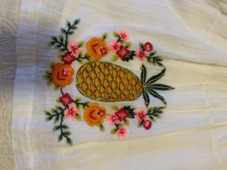 Falda Algodón Bordada Piñas Flores Talla Mediana