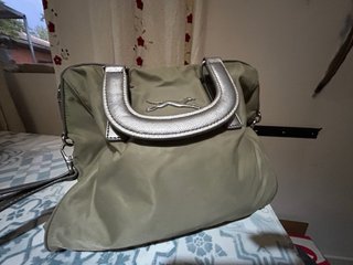 Bolso Bimba y Lola verde y plateado