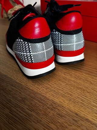 Zapatillas Carolina Herrera CH Negras Rojas