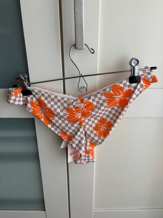 Bikini Roxy Top y Braga nuevo