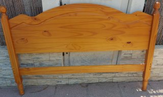 Cabezal de madera para cama de 150cm