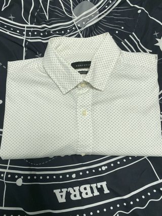 Elegante camisa estampada