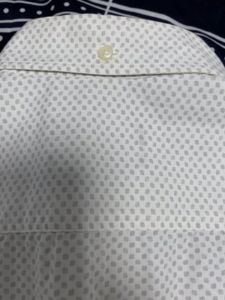 Elegante camisa estampada