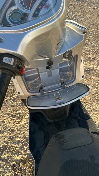 KYMCO People S 50 (2368 KM impecable) Moto Ciudad