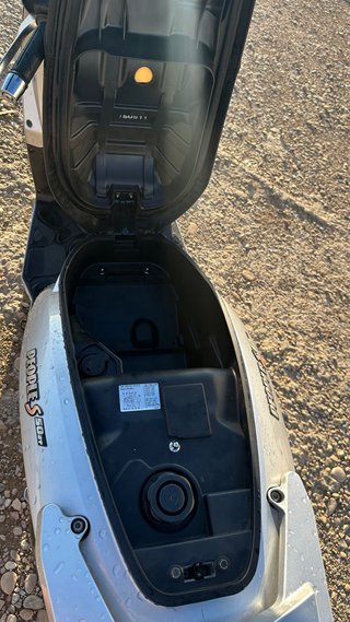 KYMCO People S 50 (2368 KM impecable) Moto Ciudad