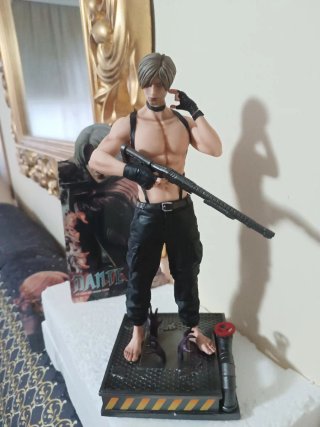 Figura Leon S Kennedy Coleccionista