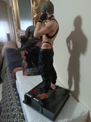 Figura Leon S Kennedy Coleccionista