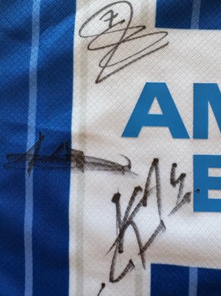 Camiseta Brighton Firmada Oficial 2025/2026