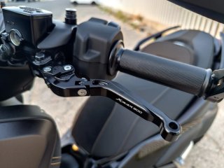Yamaha XMAX 300 Tech MAX dark magna