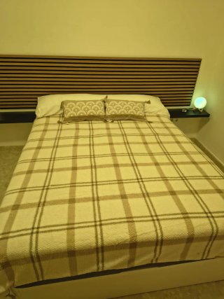 Alquilo habitación por semana para pareja en velez