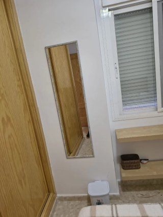 Alquilo habitación por semana para pareja en velez