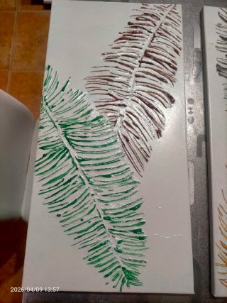 Cuadro artesano hojas doradas y plateadas