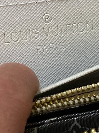 Cartera Louis Vuitton Monogram Blanca y Negra