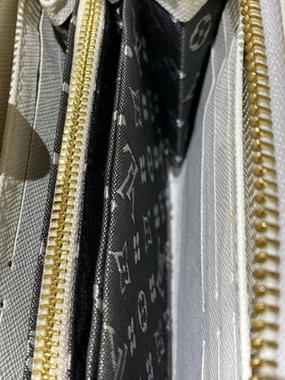 Cartera Louis Vuitton Monogram Blanca y Negra