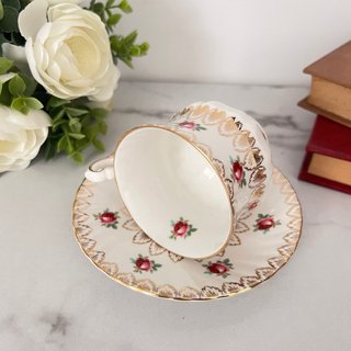 Taza y plato porcelana inglesa Rosina