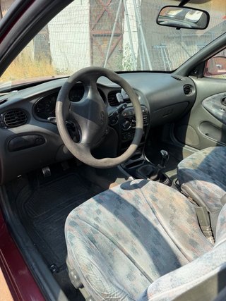 Hyundai Lantra 2001