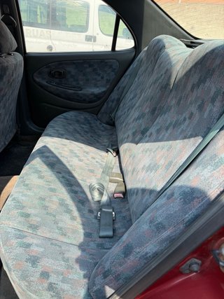 Hyundai Lantra 2001