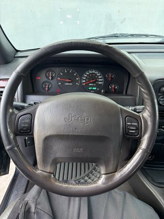 Jeep Grand Cherokee 2002