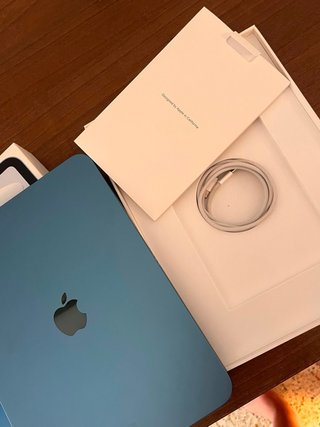 iPad A16 256GB Azul - Como Nuevo