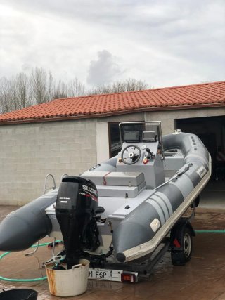 Semirrígida Neuvisa AD5.50 Suzuki 4T